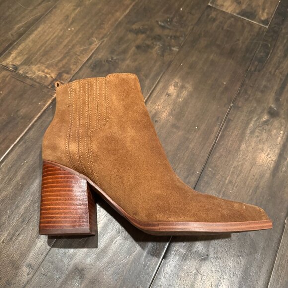 Marc Fisher LTD Alva Pointy Suede Toe Bootie Size 9.5 - Picture 6 of 12